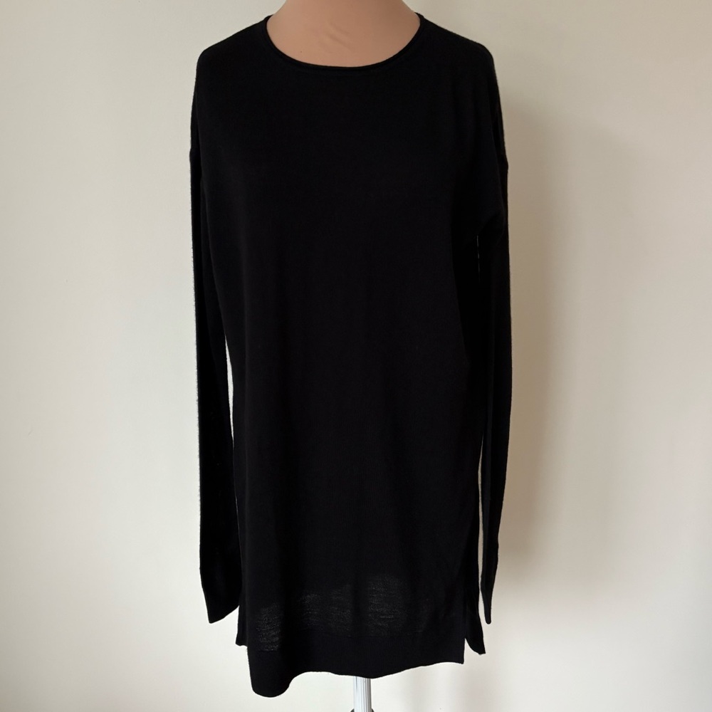 Joseph Merino Wool Black Side Slit Long Sleeve Crew Neck Tunic Sweater Size XS
